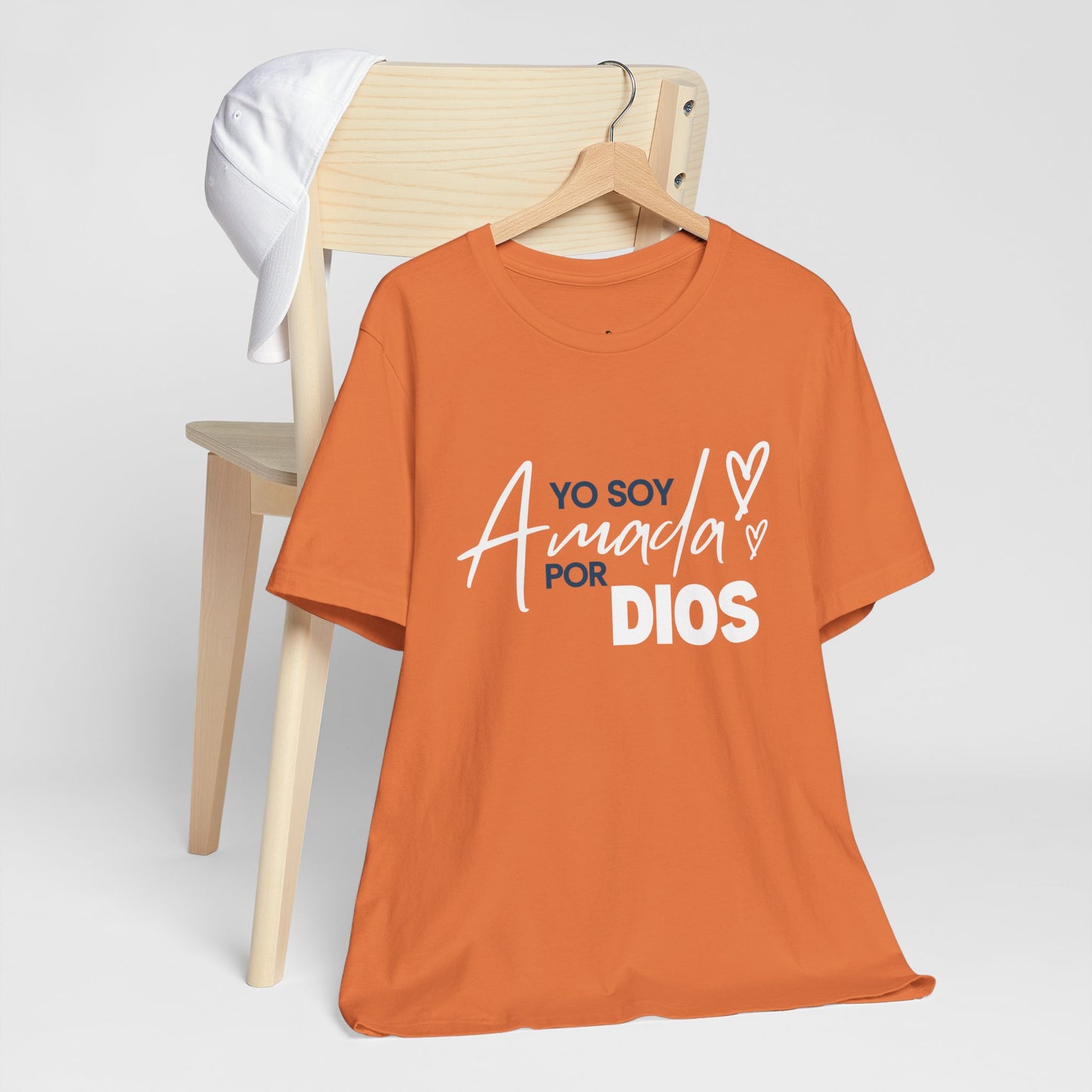 “Amada por Dios”